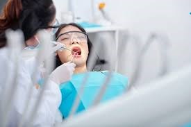 Hành trình đi tìm nụ cười trọn vẹn với răng sứ