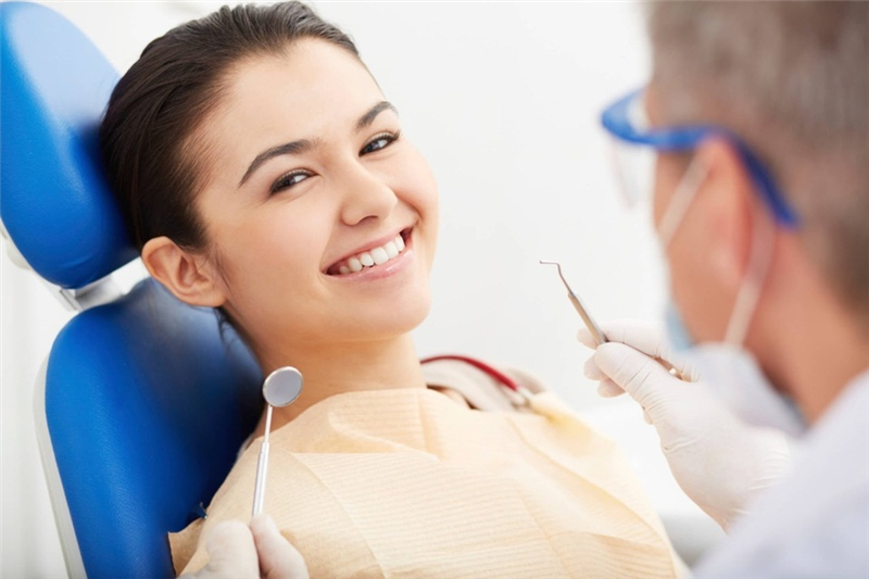 Chọn bác sĩ chỉnh nha hay bác sĩ nha khoa tổng quát?