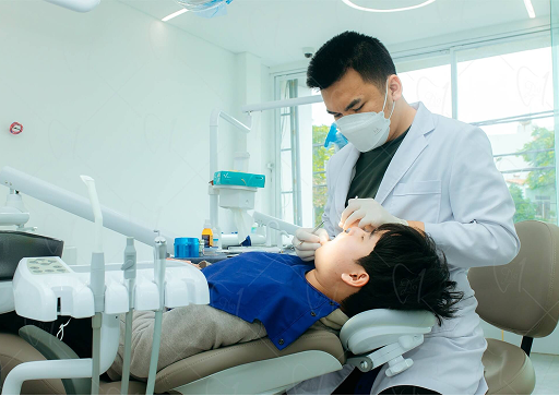 Răng trẻ em/ người già